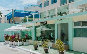 Hotel Checkin El Cortecito Beach